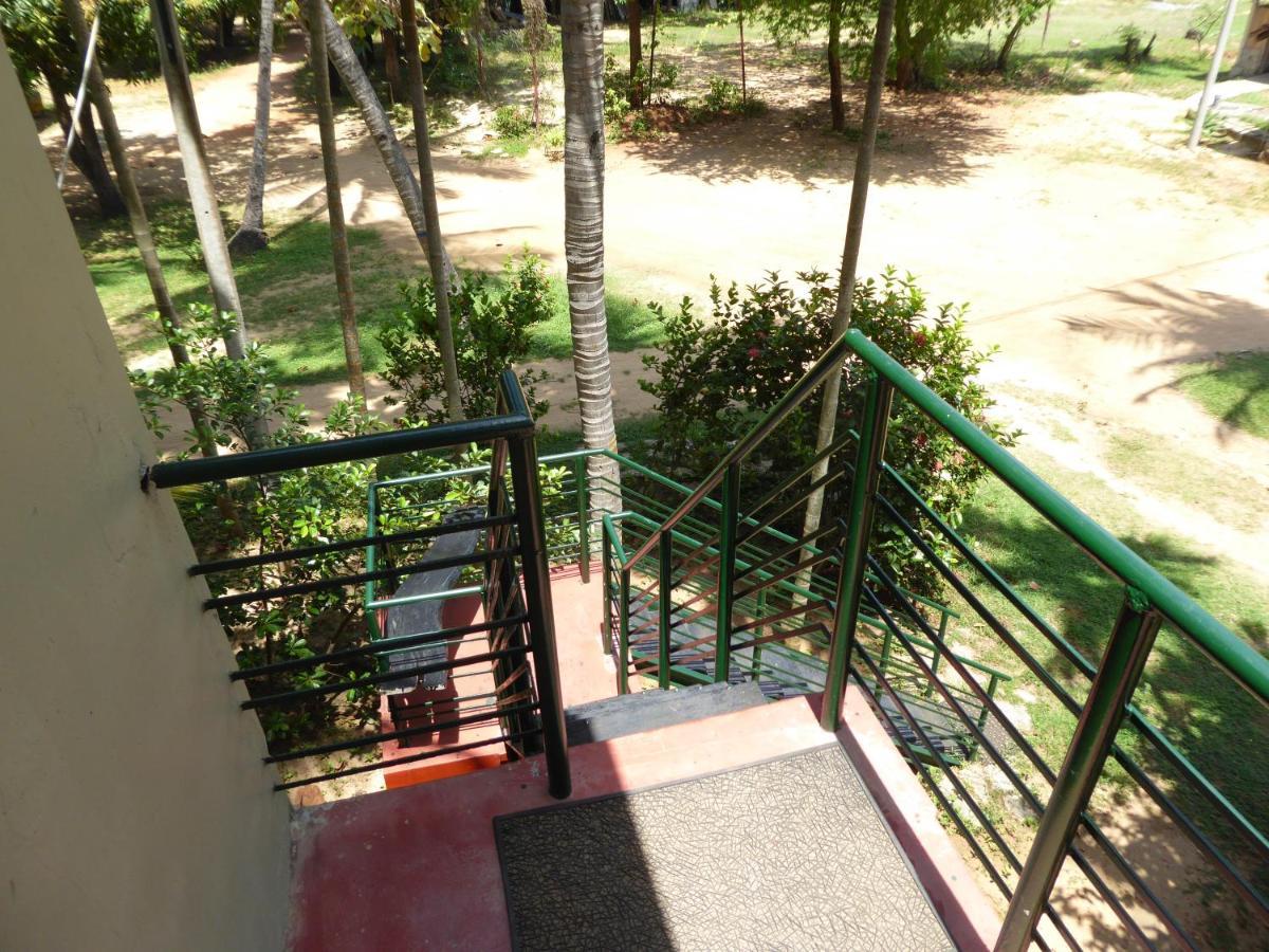 Riviera Resort Batticaloa Room photo