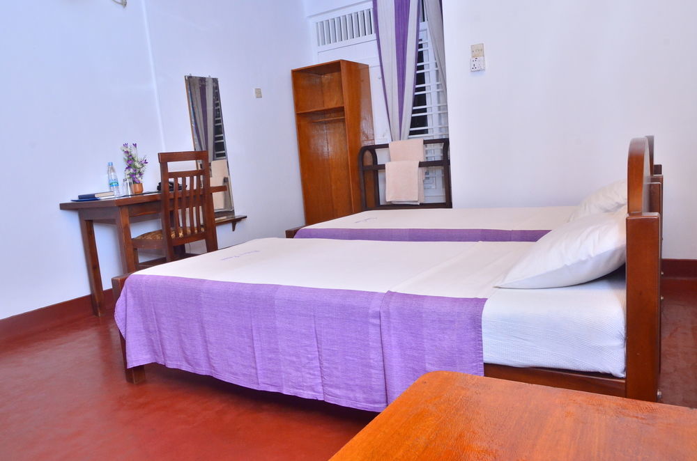 Riviera Resort Batticaloa Exterior photo